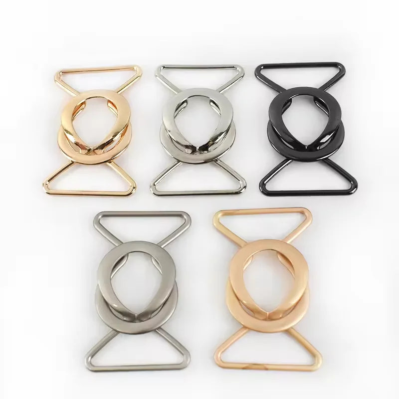 Wholesale Zinc Alloy Decorative Interlocking Belt Buckle Clothing Overcoat Decorative Waistband Clasp Buckle