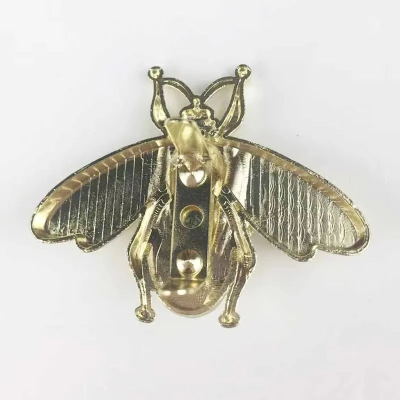 High Quality Customized Luxury Brand Hardware Bag Buckle Honey Bee Label Accessories Jewelry Alloy Pearl High Lock Tag Luggage