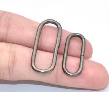 Iron Oval Buckle 4.8 Wire Diameter Eco-Friendly Stylish Accessories for Bags Metal Accessories 100 Pieces Per Pack