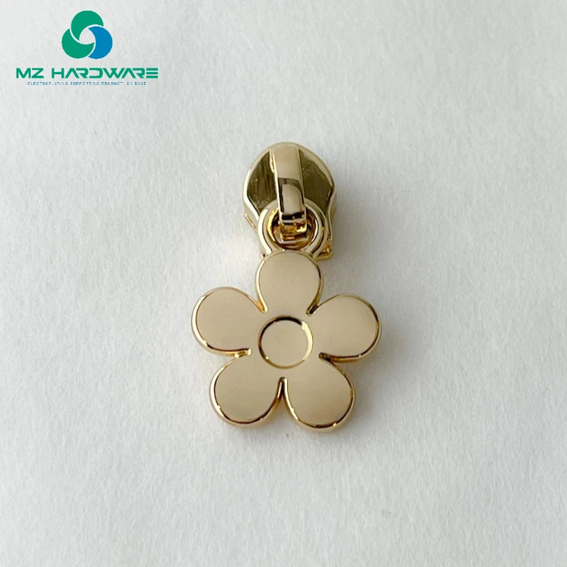 Large Daisy Zipper Pulls #5 Flowers Zipper Puller Clothing Bag Zipper Slider for Accessories Handmade Luggage Bags Leather Sofa