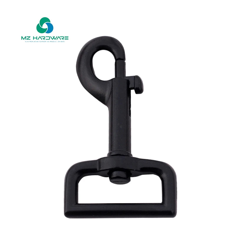 MZhardware Fashion Gold Metal Dog Buckle Zinc Alloy Lanyard Hook Key Chain with Swivel Snap Hook Adjustable