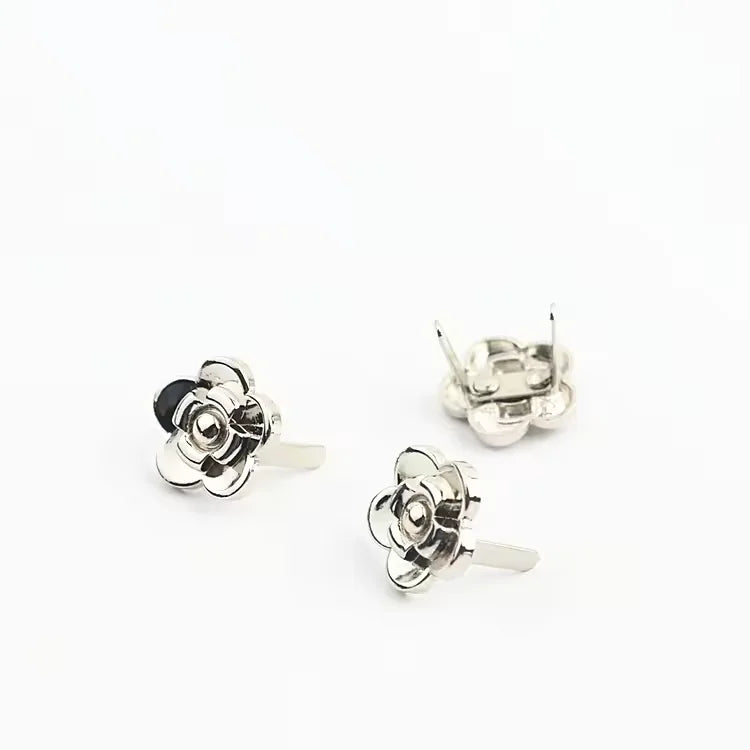 New Design Fashion Design Handbag Hardware Metal Logo Buckle Clip Screw Rose Flower Buttons Decorative Clasp