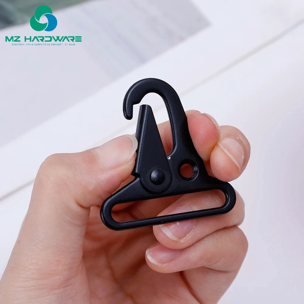 MZhardware Customizable Metal Snap Hook Zinc Alloy Sling Clips Wholesale Hardware Buckles for Paracord DIY Bag Accessories
