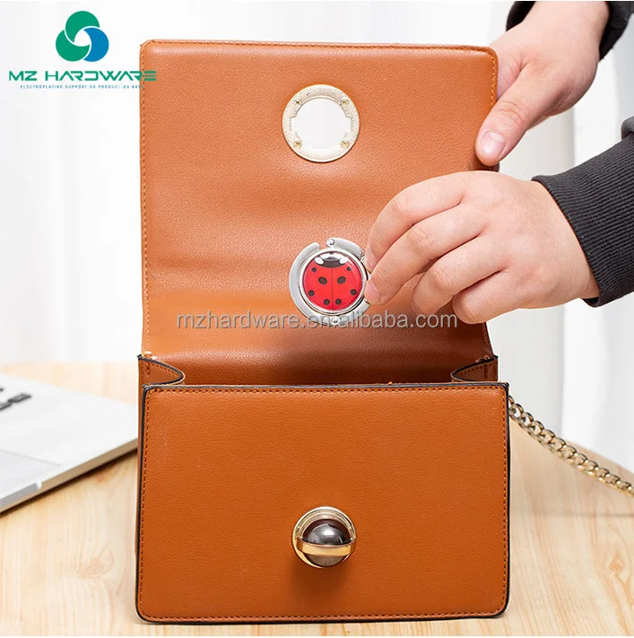Custom Logo Zinc Alloy Table Hook for Home Decor/Promotional Gift, Portable & Rust-proof, MOQ 50pcs
