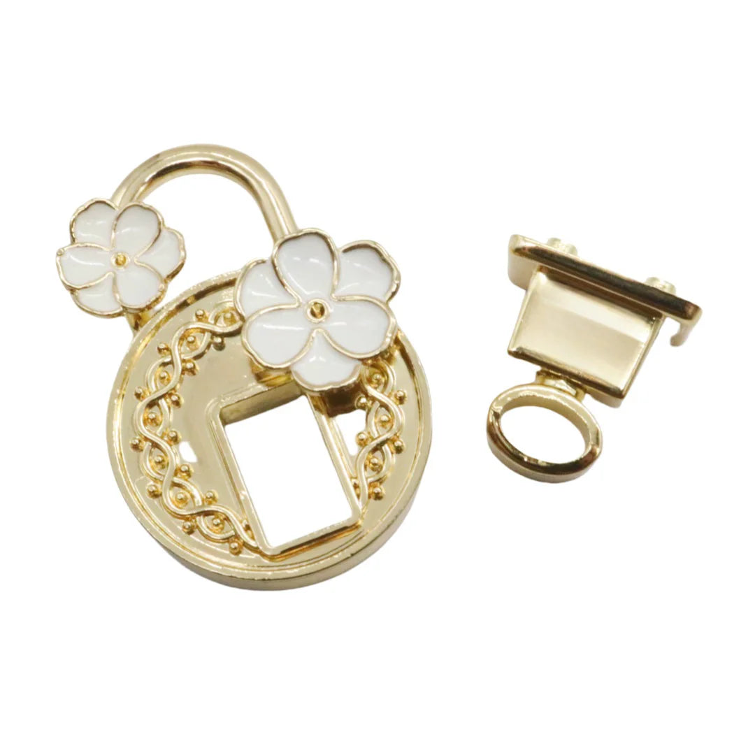 High Quality Diamond Latch Bag Hardware Exquisite Zinc Alloy Switch Closing Wood Ring Rivet Small Brass Buckle Hook Luggage Use
