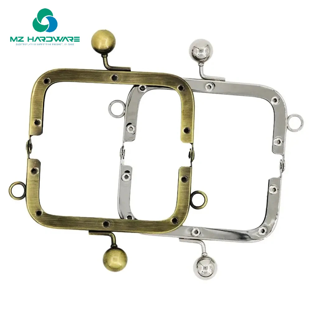 MZhardware Hot Sale DIY Craft Metal Hardware Accessories Vintage Pattern Purse Frame Kiss Clasp Lock Bag Bag Luggage Making