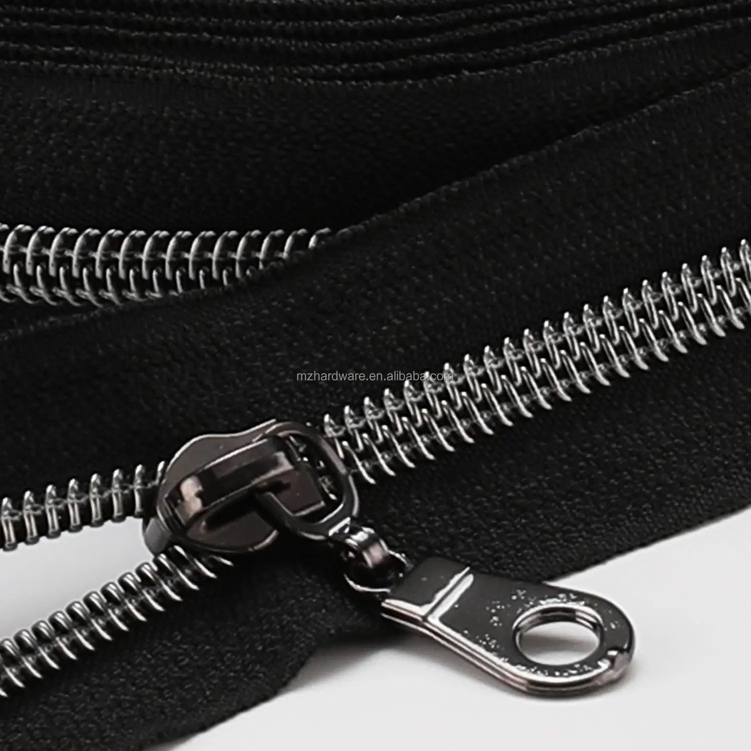 Eco-friendly  Metal Zipper Head Zipper Pull #3/5/8 Custom Color Metal for Bag  Clothing Coat Bag Sewing Multi-color Close-End