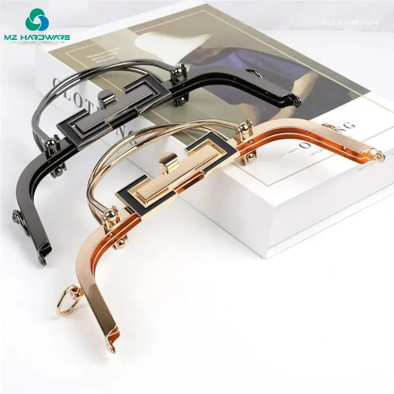 MZhardware Metal Purse Frame Kiss Locks Clasp for DIY Coin Bag Handles Sewing Crafts Hot Tool for Bag Luggage Making Materials