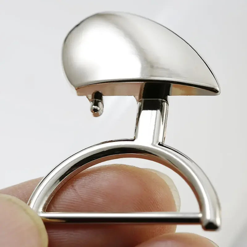 MZ Hardware Trendy Custom Metal  Classical  Style Front Closure Buckle Garment Accessories Interlocking Belt Buckle for Women