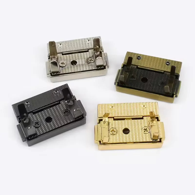 Good Quality Magnetic Snap Turn Twist Metal Lock for Bag Hardware Lock Light Gold Press Push Spring Lock for Handbag