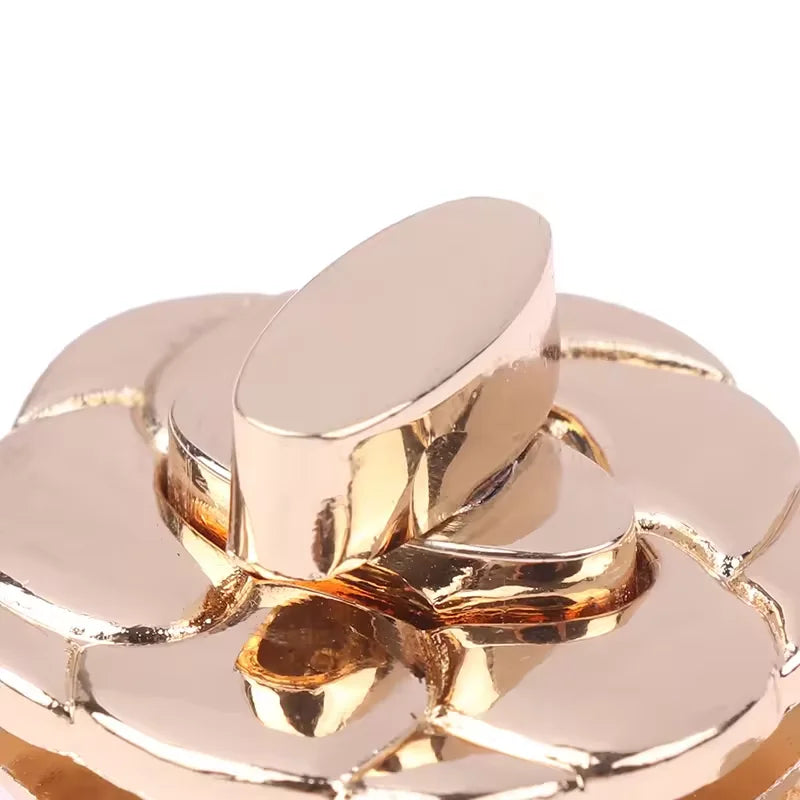 New Design Flower Shape Purse Locks Handbag Closure Clasp Handbag Hardware Accessories Twist Lock for Bags Magnetic Lock for Bag