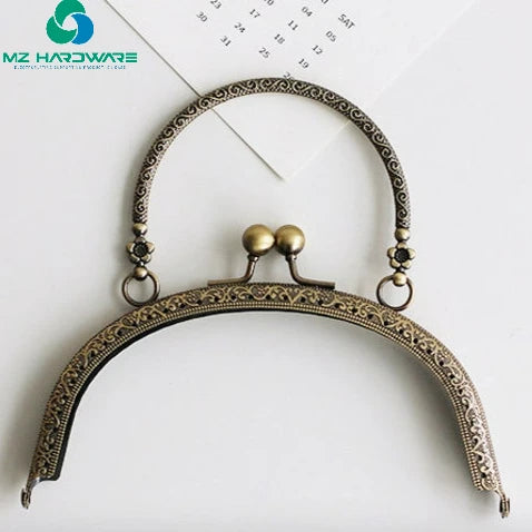 MZhardware 16.5cm Antique Bronze Metal Purse Frame Sewing Handle Purse Frame Wallet Making Supply with Embossed Design