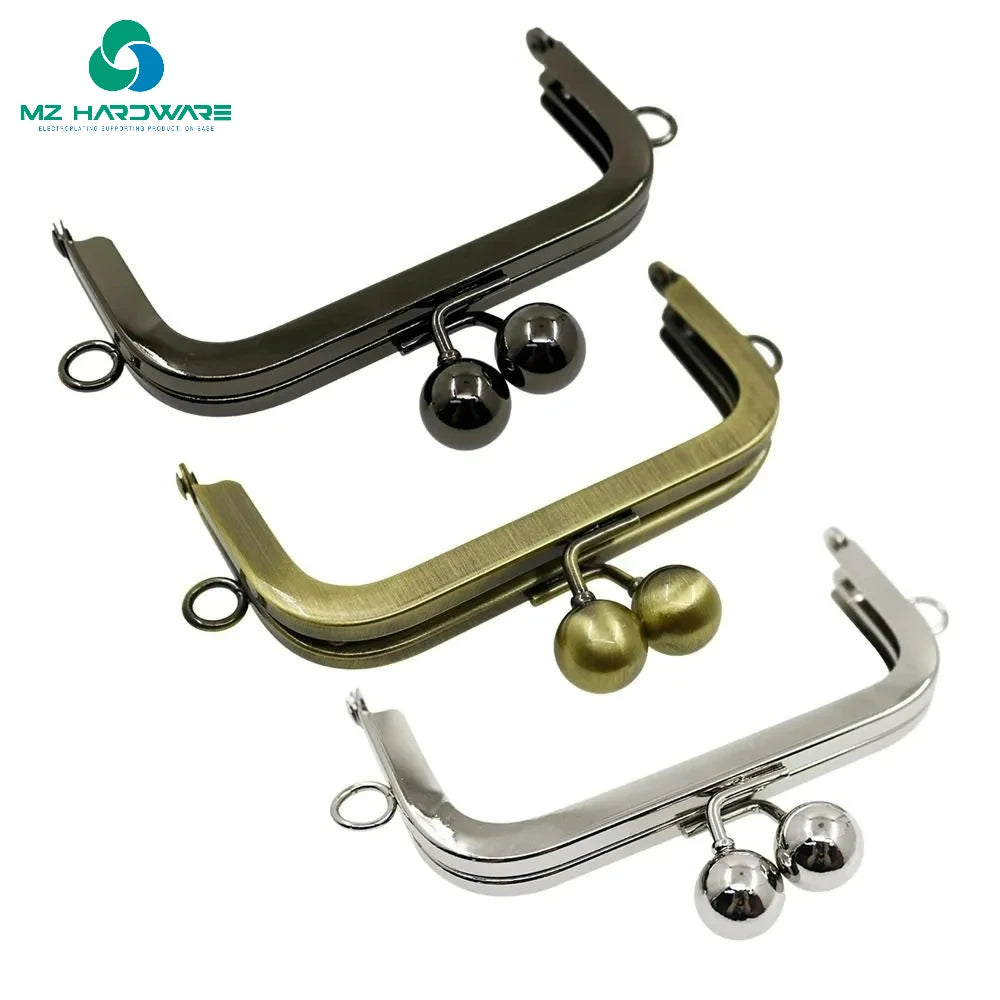 10.5cm Vintage Purse Clasp Frame Bag Kiss Clasp Lock Metal Purse Frame for DIY Craft Purse Bag Making Handle Bag Accessories