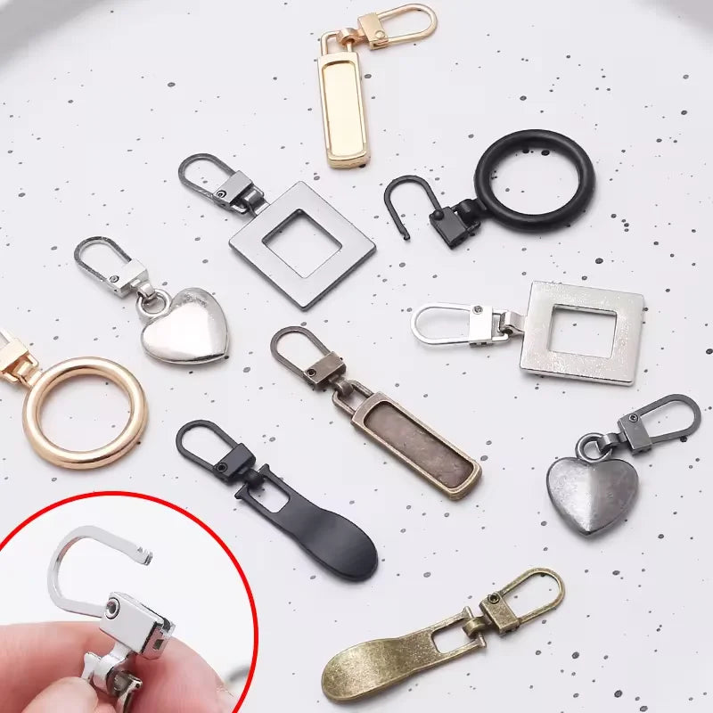 Custom Metal Zipper Puller Pendants Pull Head Good Quality Heart Shaped Accessories Detachable Clothes Zip Puller for Bags