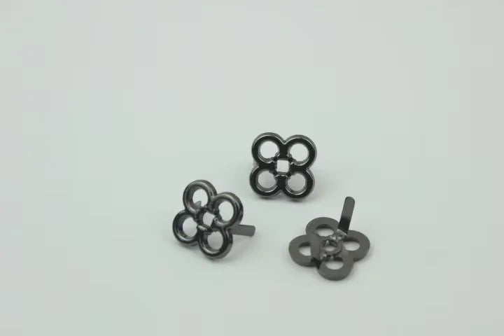 Wholesale Metal Flower Shape Decorated Buckle Accessories Small Flower Shoes Clasp Metal Bag Shoes Accessories