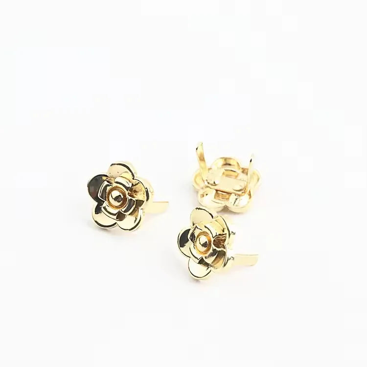 New Design Fashion Design Handbag Hardware Metal Logo Buckle Clip Screw Rose Flower Buttons Decorative Clasp