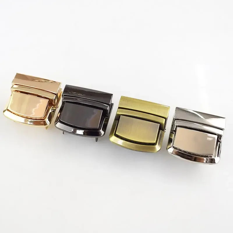 MZhardware Wholesale Price Metal Hardware Purse Push Triangle Purse Lock Hardware Leather Purse Press Twist Locks for Handbag