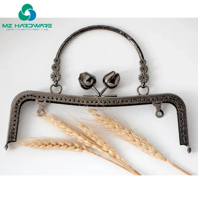 MZhardware Handle Purse Frame DIY Kiss Lock Bag Coin Purse Embossed Rose Flower Head Gold Three Flower Handle Kiss Lock