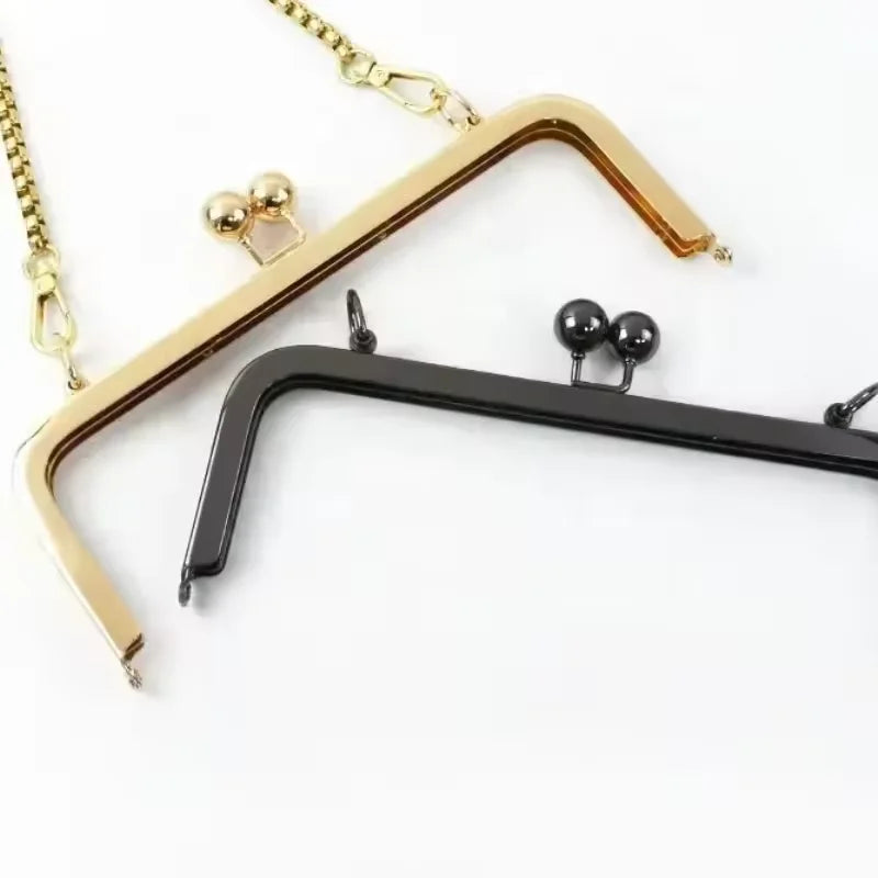 MZ Hardware Hand Bags Metal Purse Frame Square Buckle Handle Kiss Clasp Purse Frame Metal Purse Frame Clutch Bag