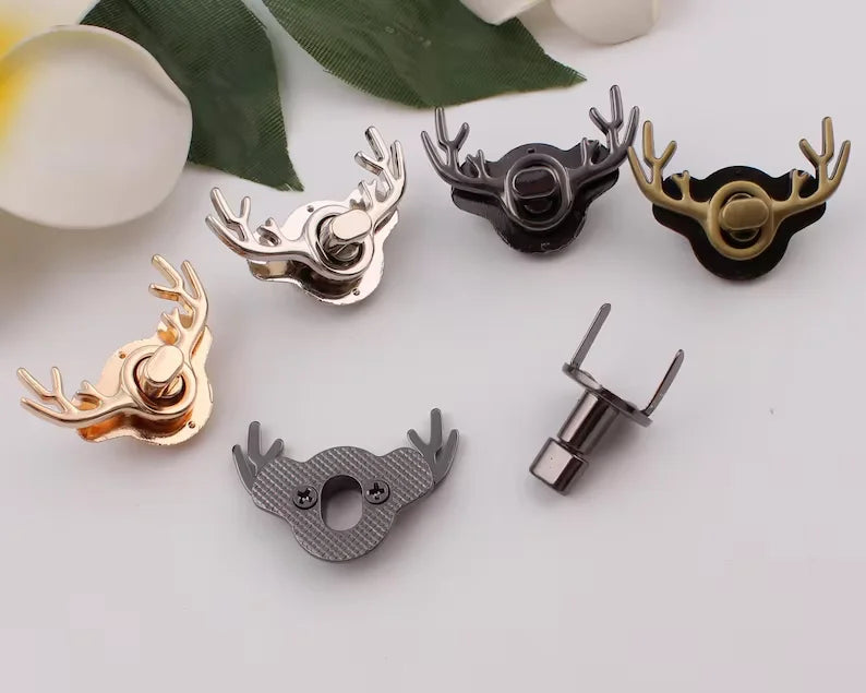 Best Selling Two-Pack Reindeer Stocking Holder Set Easy Application with International Standard Quality Christmas Decorations