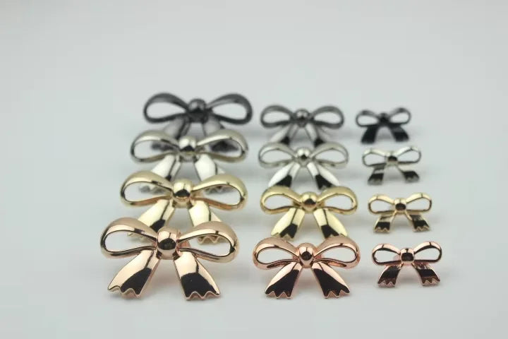Hot Selling Bag Bowknot Rivets Bags Hook Buckle Bag Decorations Accessories Metal Handbag Buckle