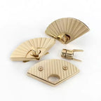 Good Quality Press Lock Corner Guard Bag Accessories Trunk Hardware Corner Handbag Lock Hardware Metal Turn Lock for Bag