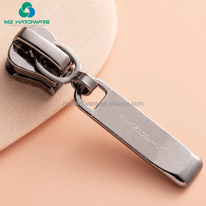 MZhardware Wholesale Custom Logo Metal Zipper Puller Auto Lock Zipper Slider Zipper Head for Bag