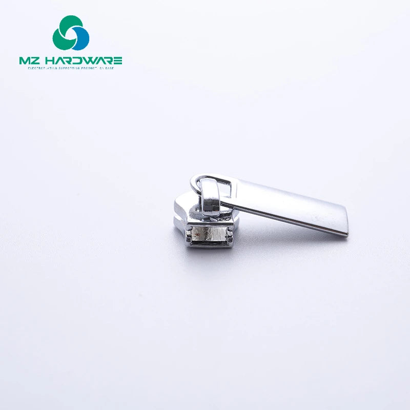 MZhardware #3 High-End Ladies Bag Accessories Custom Small Pull Iron Teeth Locomotive Metal Zipper Puller Small Pull Head Bags