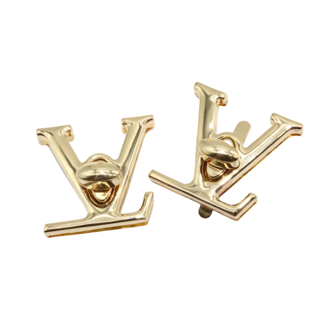 High Quality Gold Metal Buckles with Custom Logo DIY Hardware Accessories for Handbag Making Strap Hook Lock Type Bag Straps