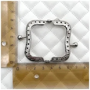 MZhardware Shape Sew on Coin Bag Purse Pouch Bag Clutch Frame ,nickel, Kiss Clasp Lock, for Purse Bag Making Replacement